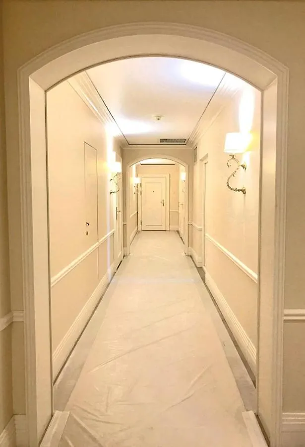 1 Room 60M2 Center Of Obolon Near River Side Kyiv 0*,  Ukraine